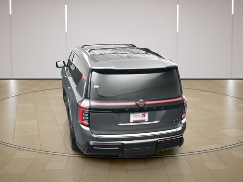 Certified 2025 Nissan Armada PRO-4X AWD/4WD image 35