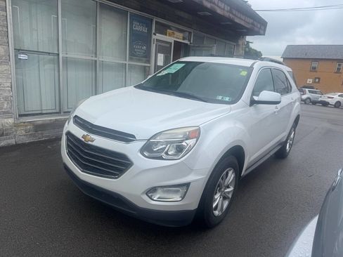 Used 2017 Chevrolet Equinox LT w/ Convenience Package AWD/4WD image 1