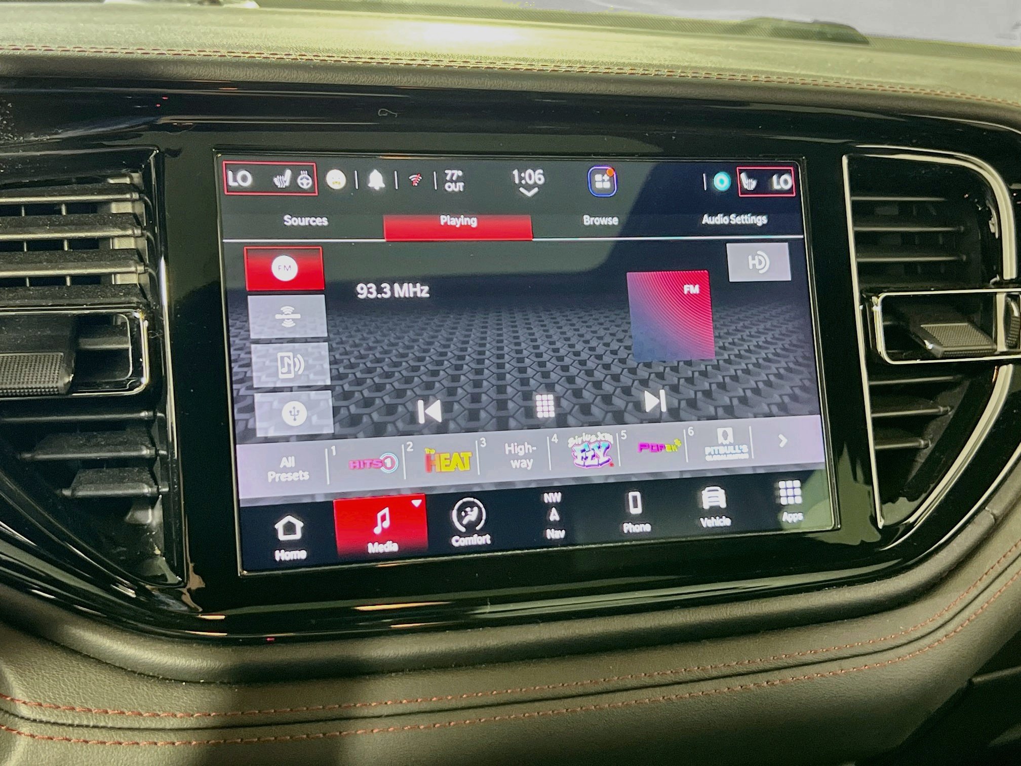 Used 2023 Dodge Durango R/T AWD/4WD image 15