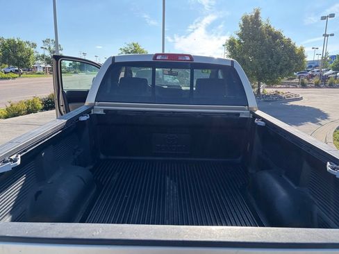 Used 2010 Toyota Tundra 4x4 Double Cab image 20