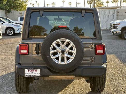 Used 2023 Jeep Wrangler Sport S image 5