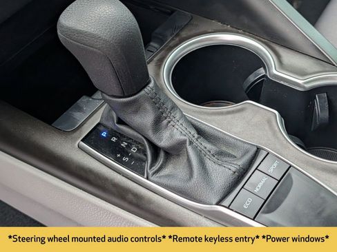 Used 2024 Toyota Camry LE image 6