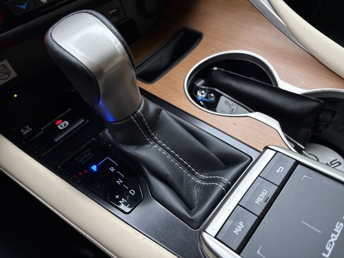 Used 2022 Lexus RX 350 AWD w/ Premium Package image 26