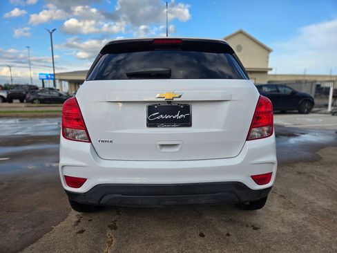 Used 2017 Chevrolet Trax LS w/ Fleet Convenience Package FWD image 6