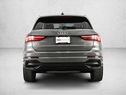 Used 2022 Audi Q3 2.0T Premium Plus image 7