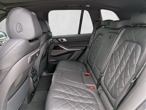 New 2026 BMW X5 sDrive40i RWD image 17
