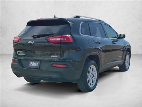 Used 2014 Jeep Cherokee Latitude FWD image 4