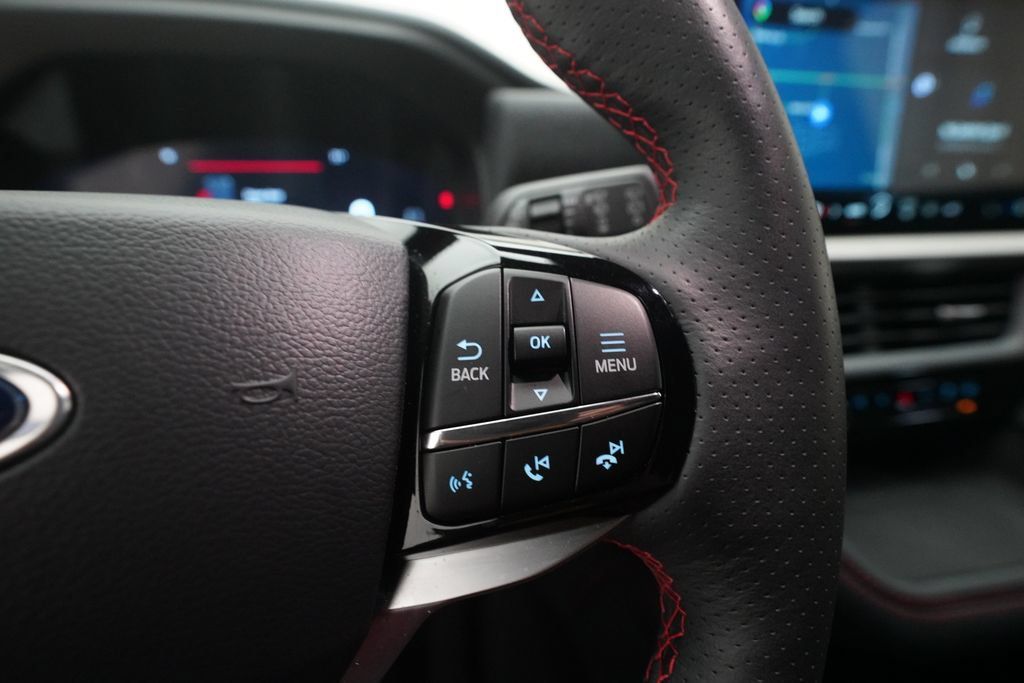 Used 2026 Ford Explorer ST-Line AWD/4WD image 21