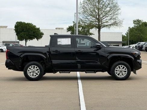 New 2026 Toyota Tacoma SR5 AWD/4WD image 3