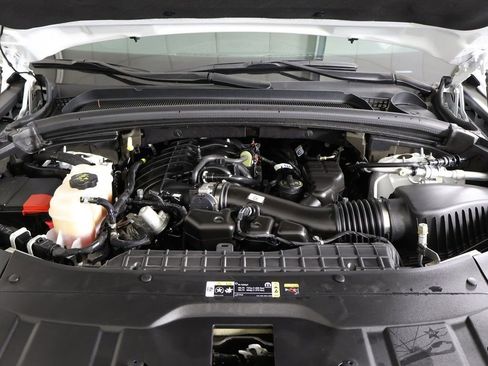 Used 2023 Jeep Grand Cherokee L Limited AWD/4WD image 25