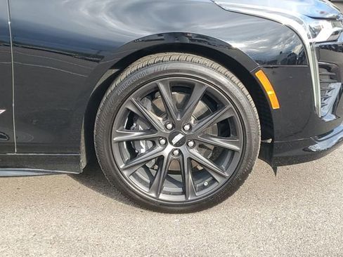 Certified 2023 Cadillac CT4 V w/ Technology Package image 5