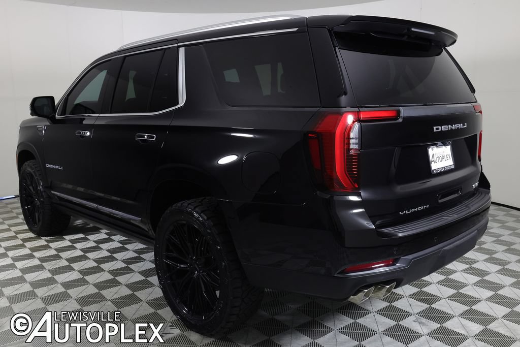 Used 2026 GMC Yukon Denali Ultimate w/ LPO, Floor Liner Package AWD/4WD image 7