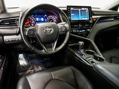 Used 2021 Toyota Camry XSE image 13