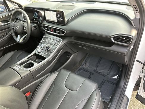 Used 2023 Hyundai Santa Fe Limited image 29