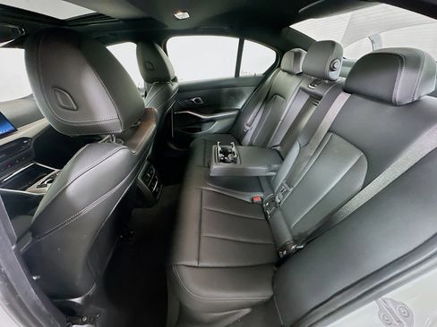 Used 2025 BMW 330i Sedan image 28