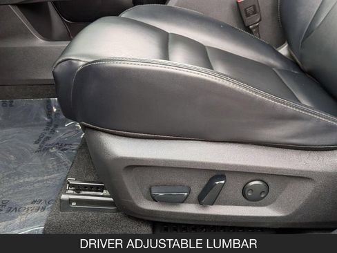 Certified 2023 Nissan Rogue SV w/ Premium Package w/ SV Premium B Package FWD image 16