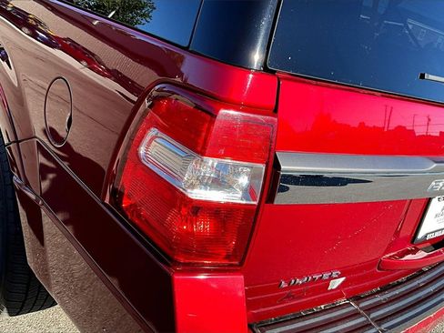 Used 2017 Ford Expedition EL Limited w/ Equipment Group 301A image 28