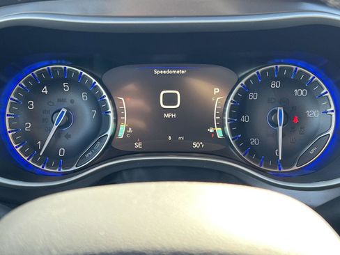 New 2026 Chrysler Pacifica Select image 21