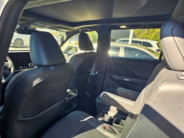 Used 2024 Lexus TX 350 FWD w/ Captains Chair Package image 8