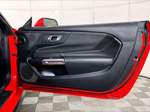 Used 2024 Ford Mustang Coupe image 24