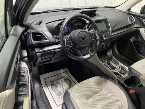 Used 2022 Subaru Forester Premium image 6