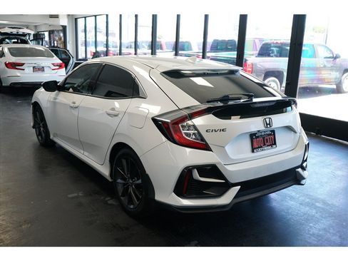 Used 2020 Honda Civic EX image 5