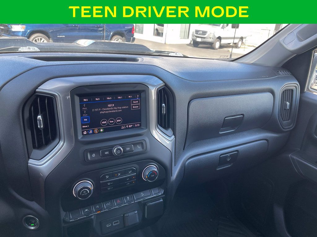 Used 2022 Chevrolet Silverado 1500 Custom Trail Boss w/ Midnight Edition AWD/4WD image 17