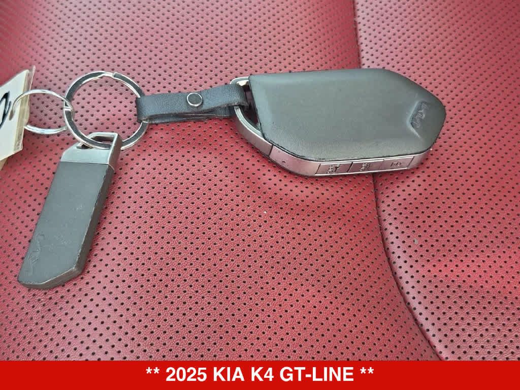 Used 2025 Kia K4 GT-Line w/ GT-Line Premium Package FWD image 33