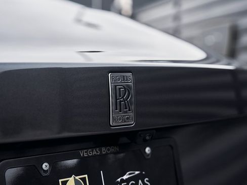 Used 2025 Rolls-Royce Spectre w/ Spectre Launch Package image 12