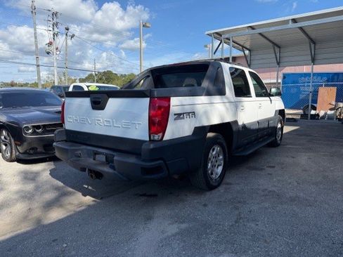 Used 2003 Chevrolet Avalanche 2WD image 4