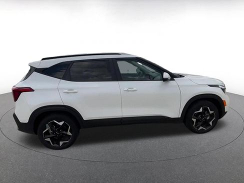 Used 2025 Kia Seltos S FWD image 16