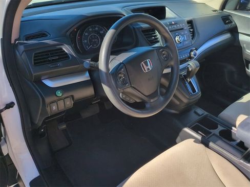 Used 2016 Honda CR-V LX image 9