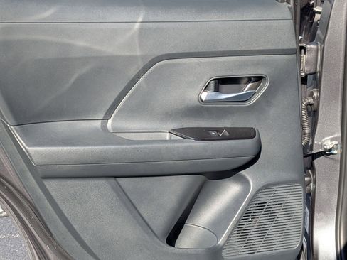 New 2025 Nissan Kicks SV w/ Charging Package FWD image 25