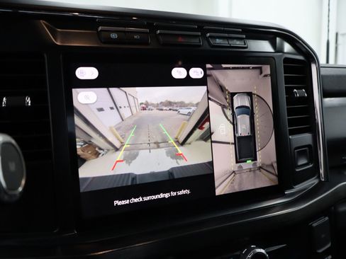 Used 2023 Ford F250 Lariat w/ Sport Appearance Package image 23