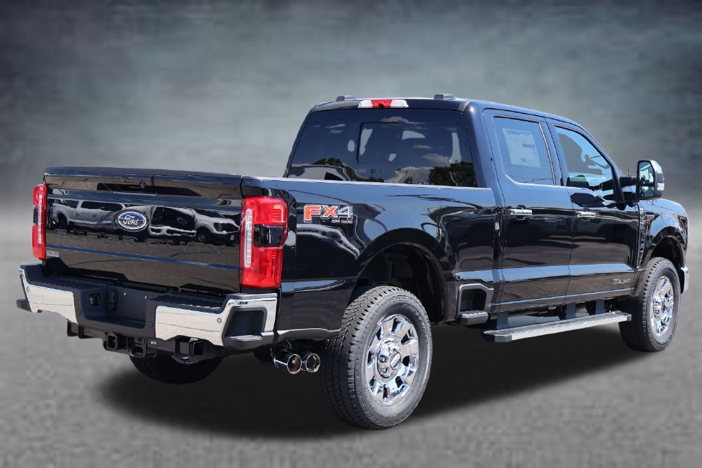 New 2026 Ford F250 Lariat w/ Chrome Package AWD/4WD image 3