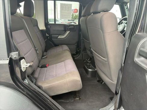 Used 2012 Jeep Wrangler Unlimited Sport AWD/4WD image 29