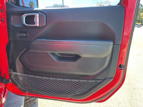 Used 2020 Jeep Gladiator Overland image 42