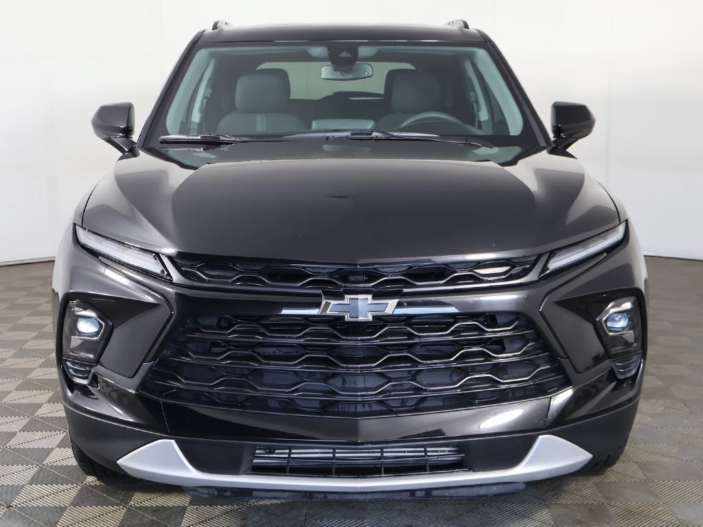 Used 2023 Chevrolet Blazer LT w/ Convenience Package FWD image 11