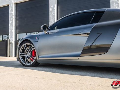 Used 2012 Audi R8 V8 image 31