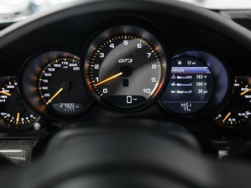 Used 2018 Porsche 911 GT3 w/ Sport Chrono Package image 33