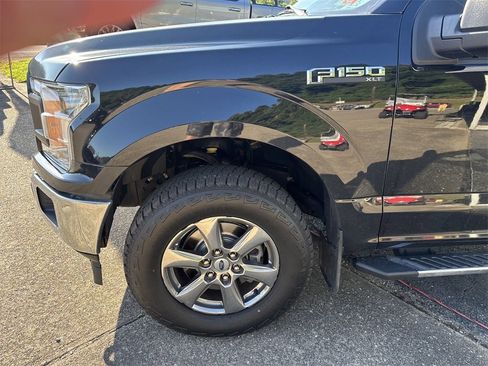 Used 2020 Ford F150 XLT w/ Equipment Group 302A Luxury image 9