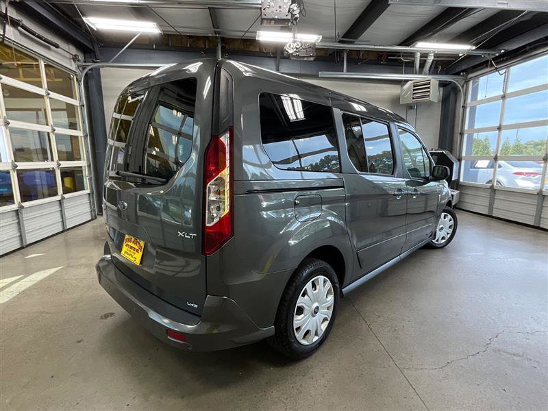 Used 2022 Ford Transit Connect XLT FWD image 5