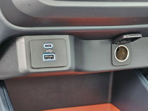 Certified 2022 Ford Maverick XLT w/ Equipment Group 300A Standard image 20