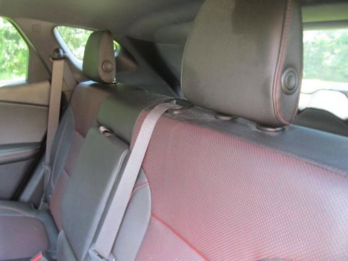 Used 2019 Chevrolet Blazer RS image 32