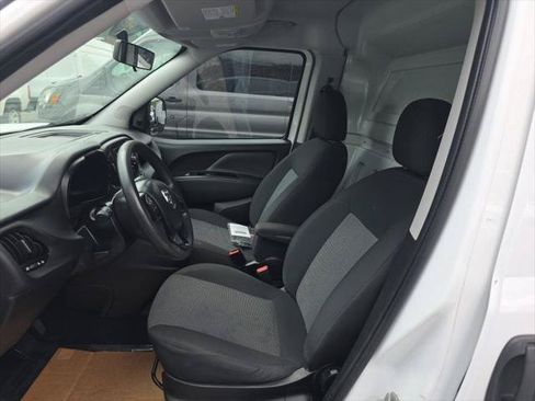 Used 2020 RAM ProMaster City Tradesman FWD image 12