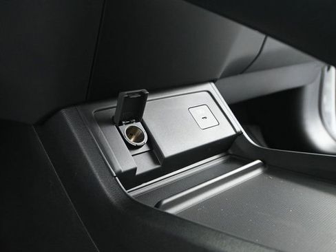 New 2025 Acura RDX SH-AWD image 17