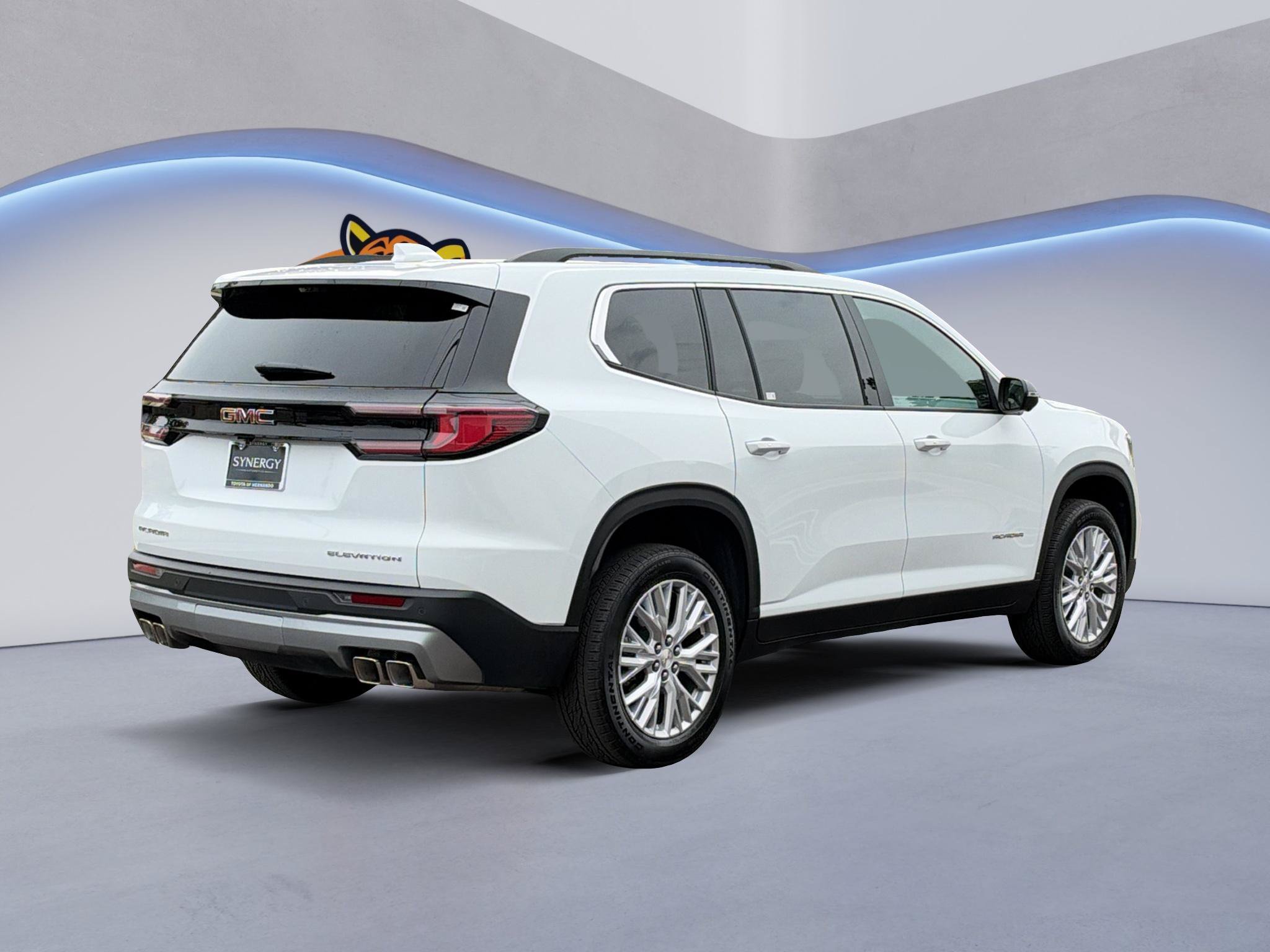 Used 2026 GMC Acadia Elevation w/ Elevation Premium Package FWD image 6