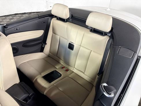 Used 2012 BMW 128i Convertible RWD image 19