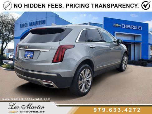 Used 2024 Cadillac XT5 Premium Luxury AWD/4WD image 3