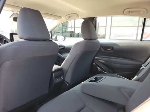 Used 2024 Toyota Corolla LE FWD image 14